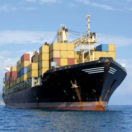 Cargo-ship-freight-containers